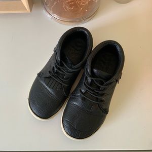 Freshly Picked Leather Moccasins